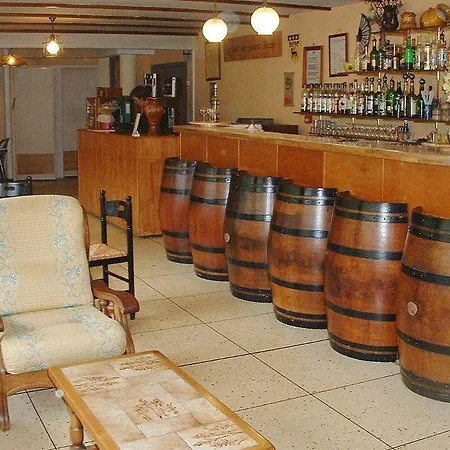 Les Rocks Hotel