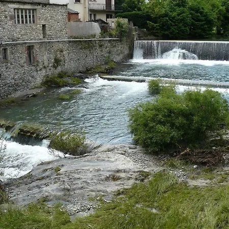 Hotel La Dent De Saint Jean *