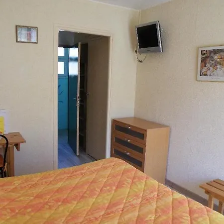 La Dent De Saint Jean Hotel *